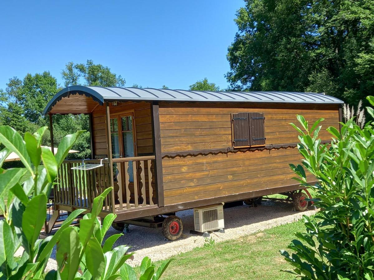 Вилла L'Oasis Des Pyrenees Campuzan Экстерьер фото
