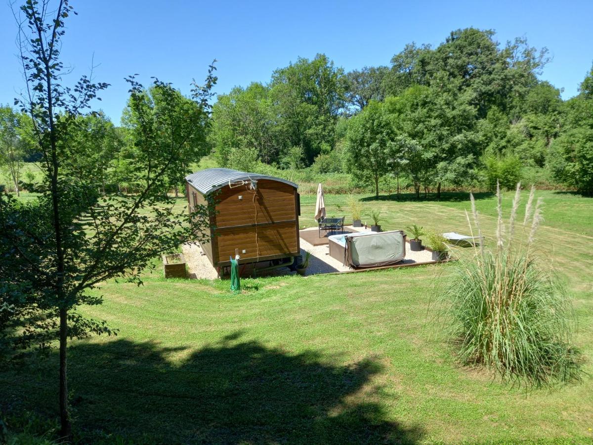 Вилла L'Oasis Des Pyrenees Campuzan Экстерьер фото