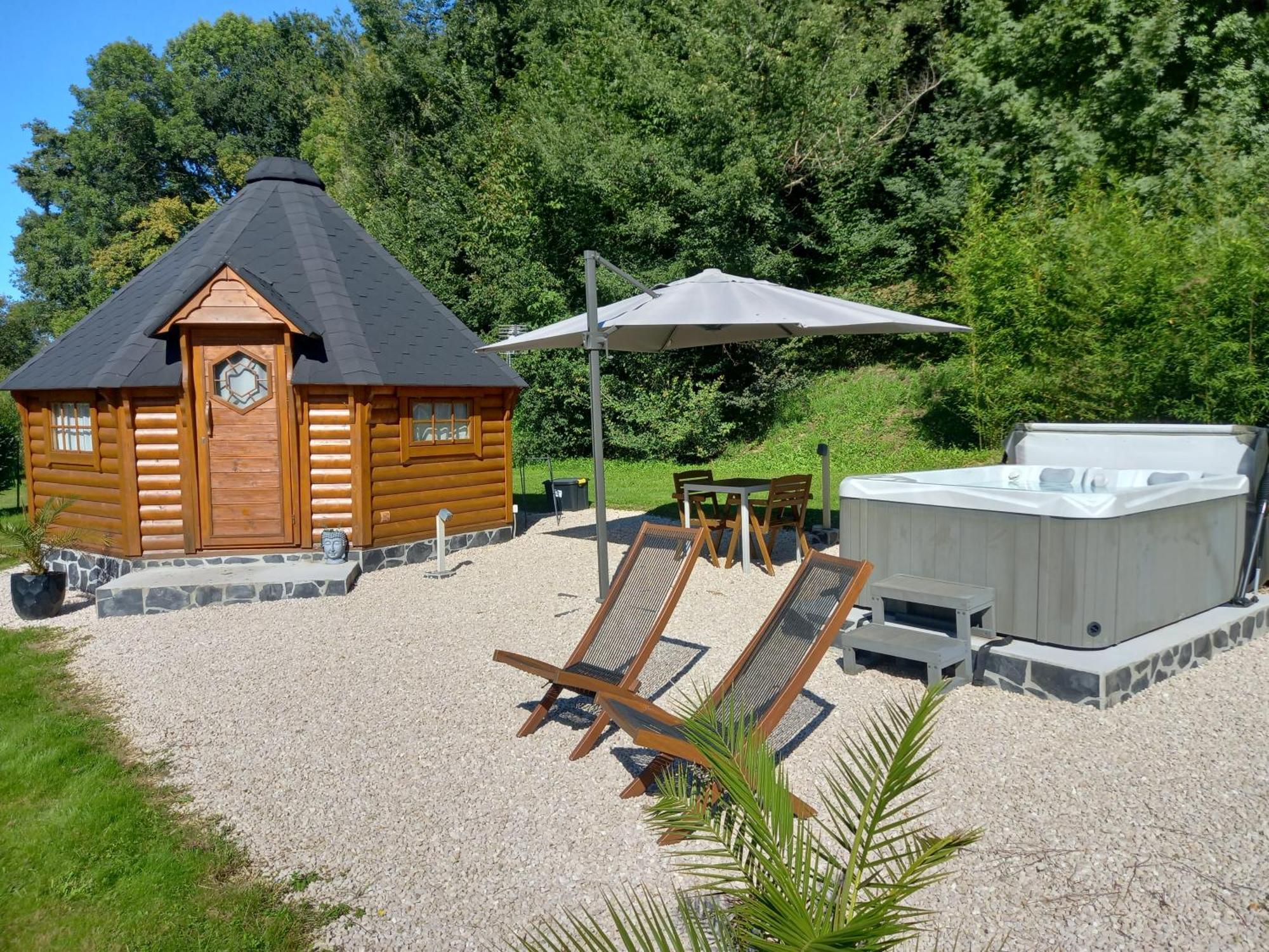 Вилла L'Oasis Des Pyrenees Campuzan Экстерьер фото